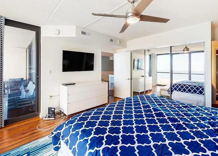 Holiday home Charming Overlooking Tennis Courts With Balcony & Pools Ocean City